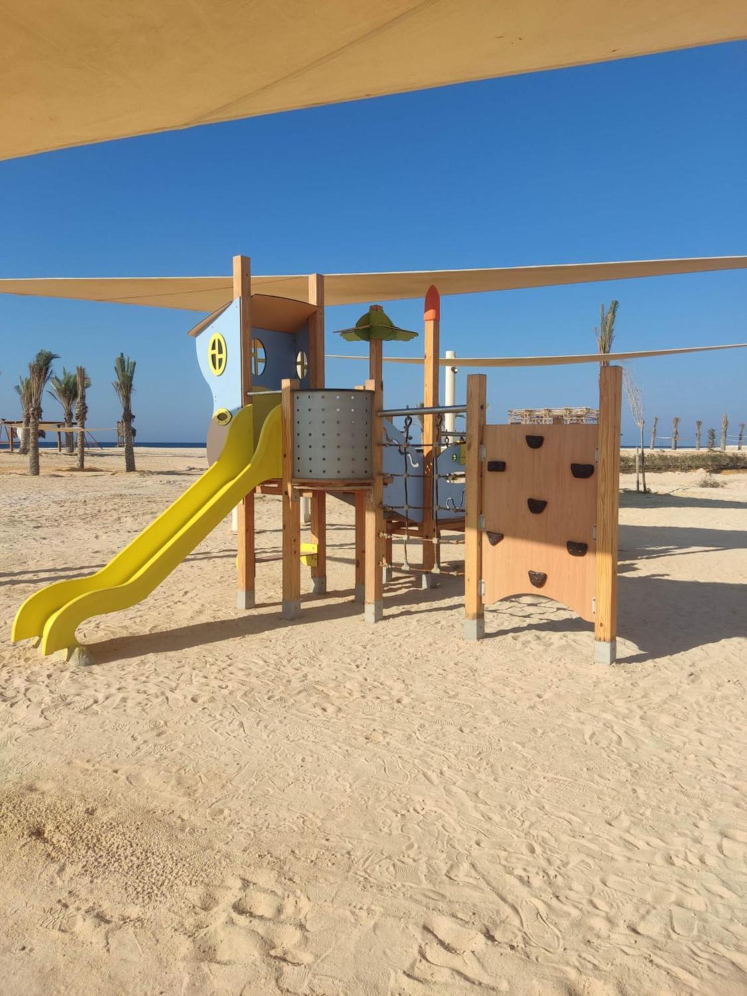D-Bay North Coast Hotel Zawiyat 'abd al Mun'im Kültér fotó